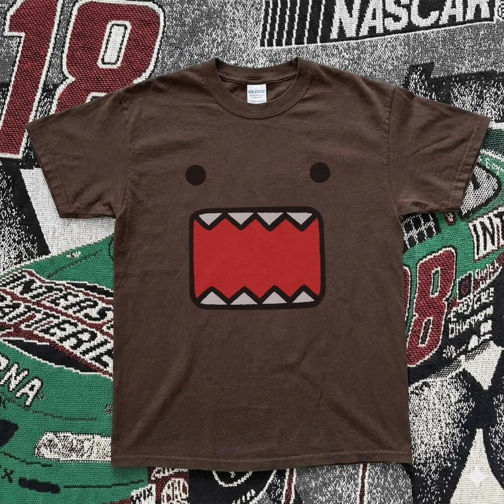 Brown Domo Tee Streetwear